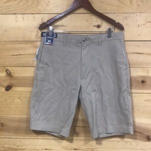 NWT Men's Dillard's Roundtree & Yorke flat front khaki trouser shorts size 34